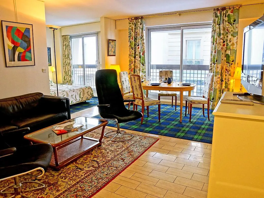 Hotel Malar 3*