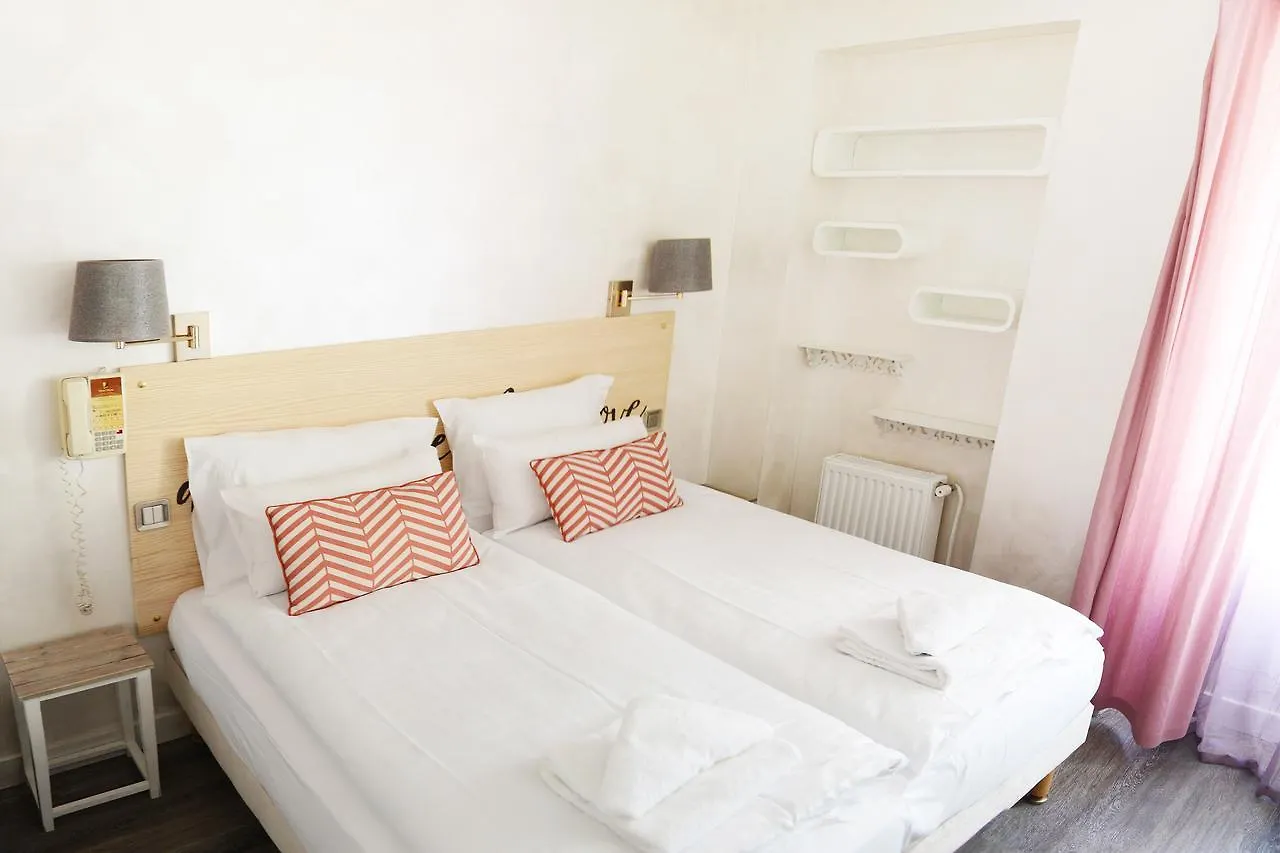 Malar Hotel 3*